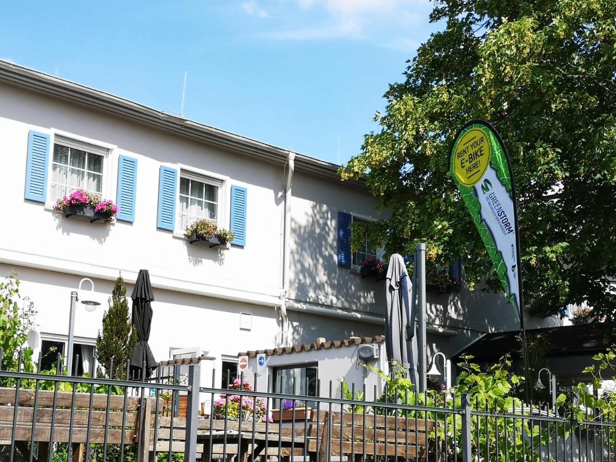 Hotel Restaurant Molitor Bad Homburg vor der Hoehe Exterior photo